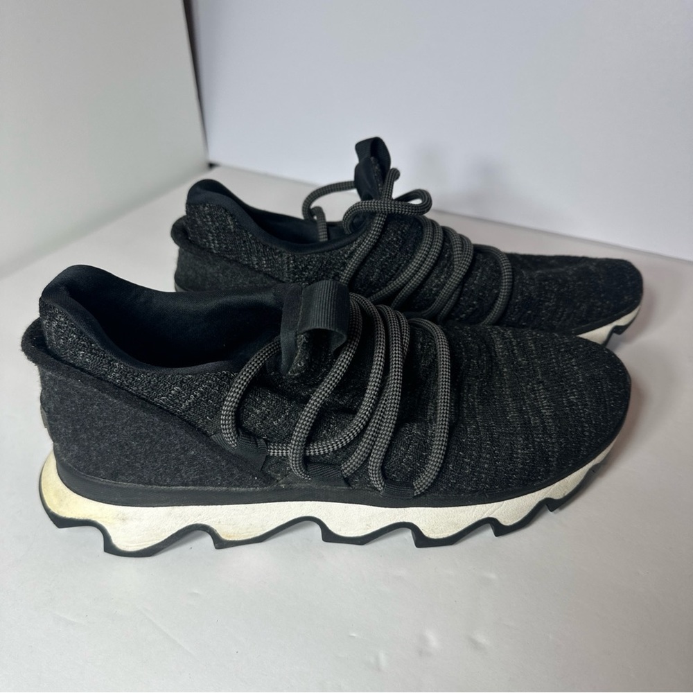 Sorel Women’s Sneakers Size 7